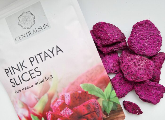 Freeze-dried pink pitaya slices red dragonfruit Centralsun
